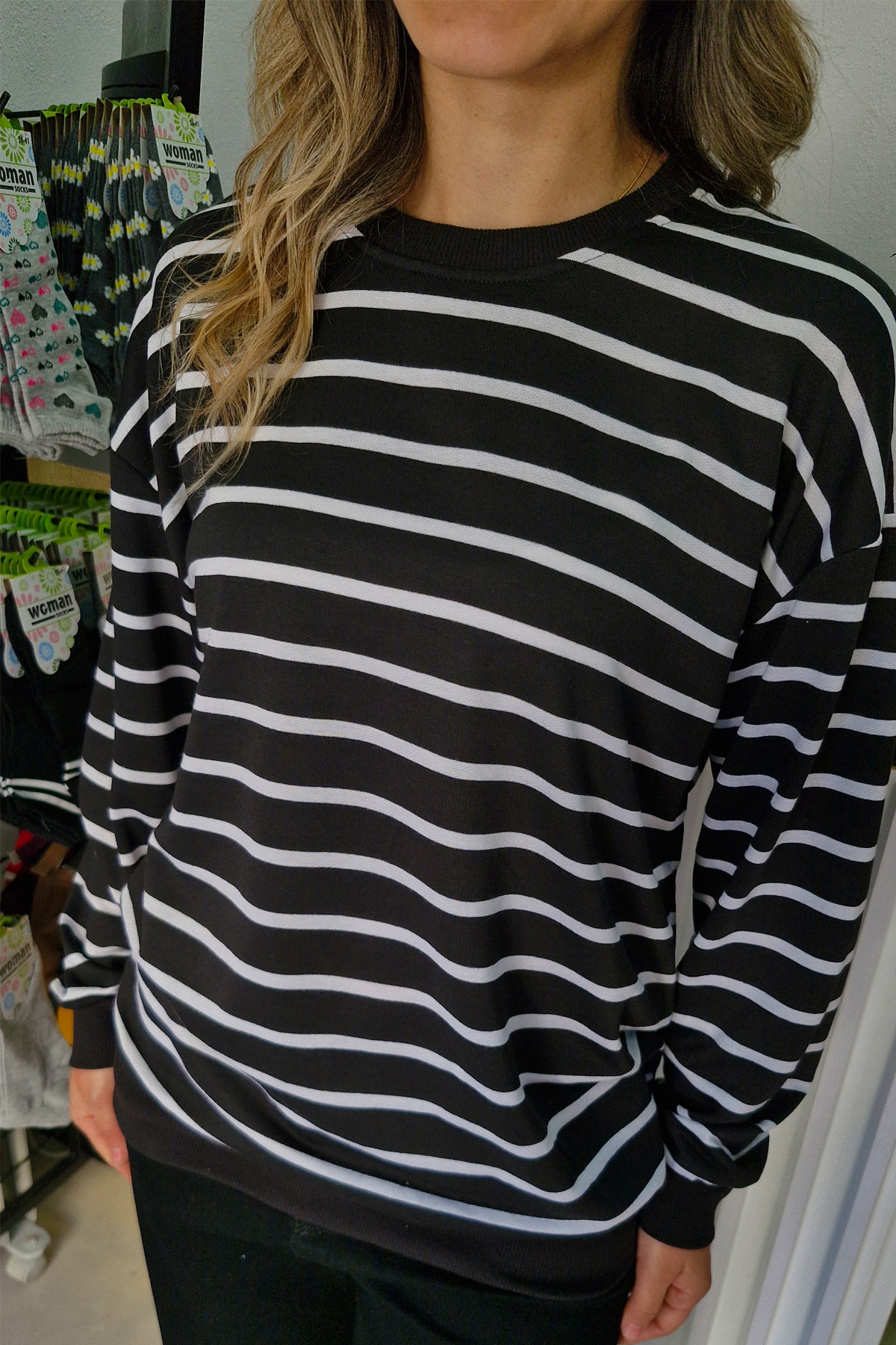 Siyah Zemin Beyaz Çizgili Zebra Desenli 2 İplik Sweatshirt